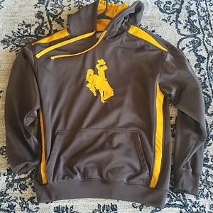 Wyoming Cowboys sweatshirt, great used condition